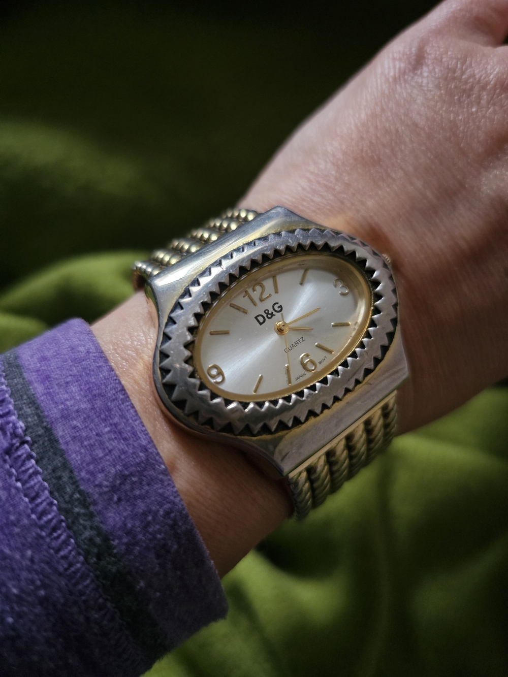 D&G women’s quartz watch